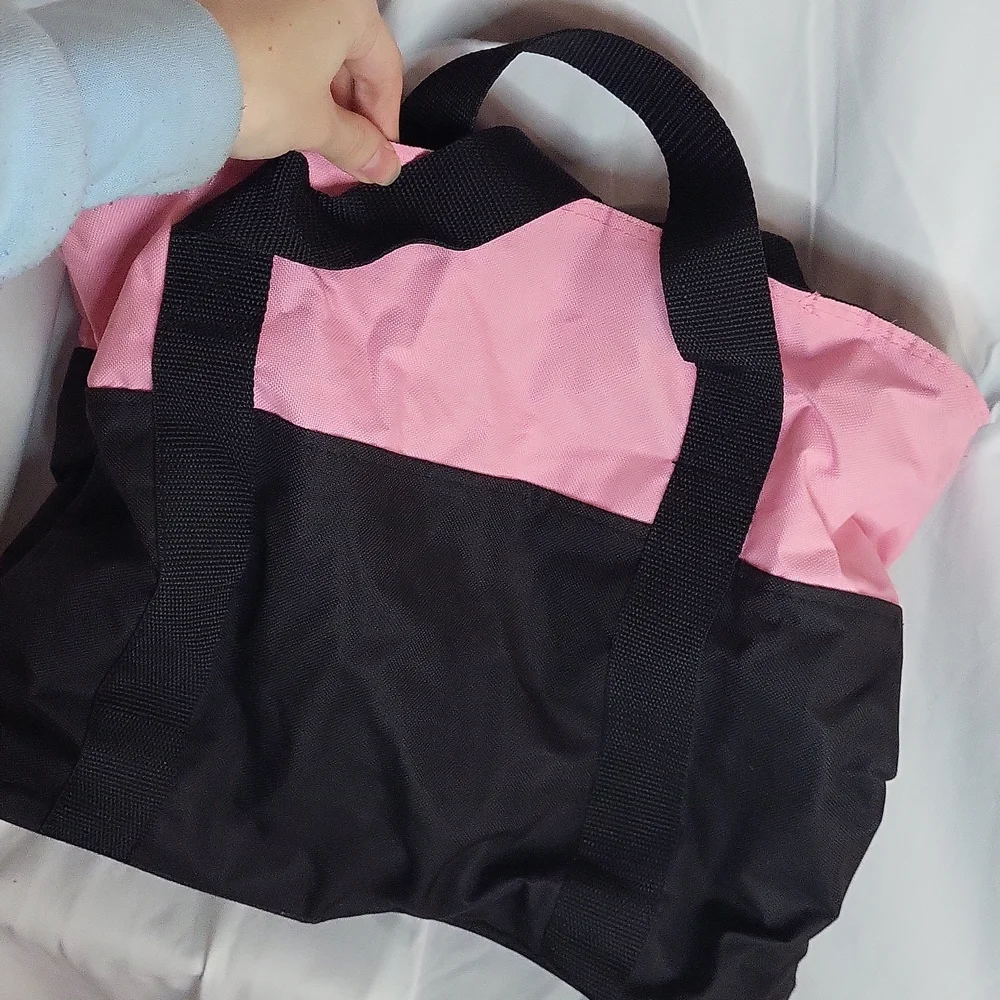 UNIGIRL USA Tote bag 2012 tote bag very good cond 11 x 13